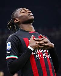 Rafael Leão Gaat Nergens Heen – AC Milan Houdt Vast Terwijl Allegri Persoonlijk Ingrijpt om Sterspeler te Behouden