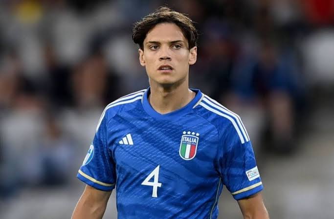 Il trasferimento di Samuele Ricci al Milan per 65 milioni di euro è vicino alla conclusione: Allegri conferma l’affare ma avverte delle sfide future