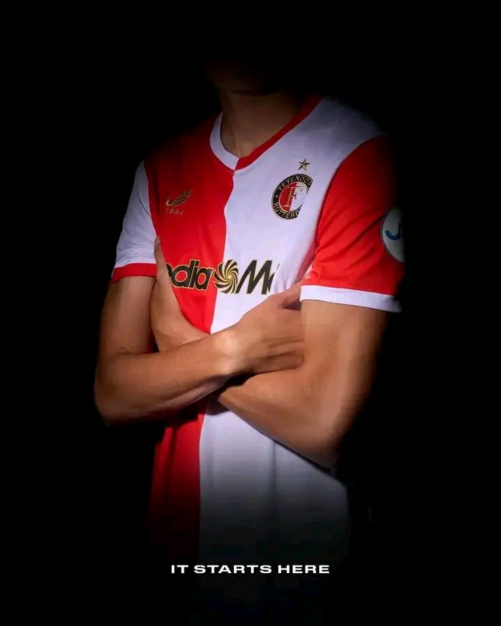 Eén Dag Proosten Ze op Koeman met Gouden Kaas, Bitterballen en Onbeperkt Bier, Volgende Dag Roosteren Ze Elkaar Weer Als Oude Rivalen: Ajax Pikt Feyenoord…