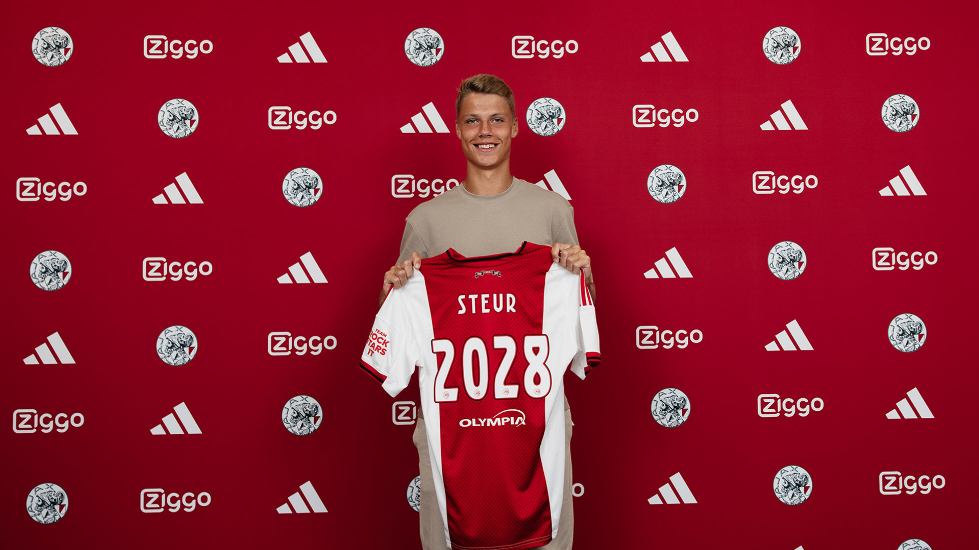 Een Deal Die Verder Gaat Dan Cijfers: Het Contractverlenging van Sean Steur Staat voor Loyaliteit, Groei en de Vastberadenheid van…