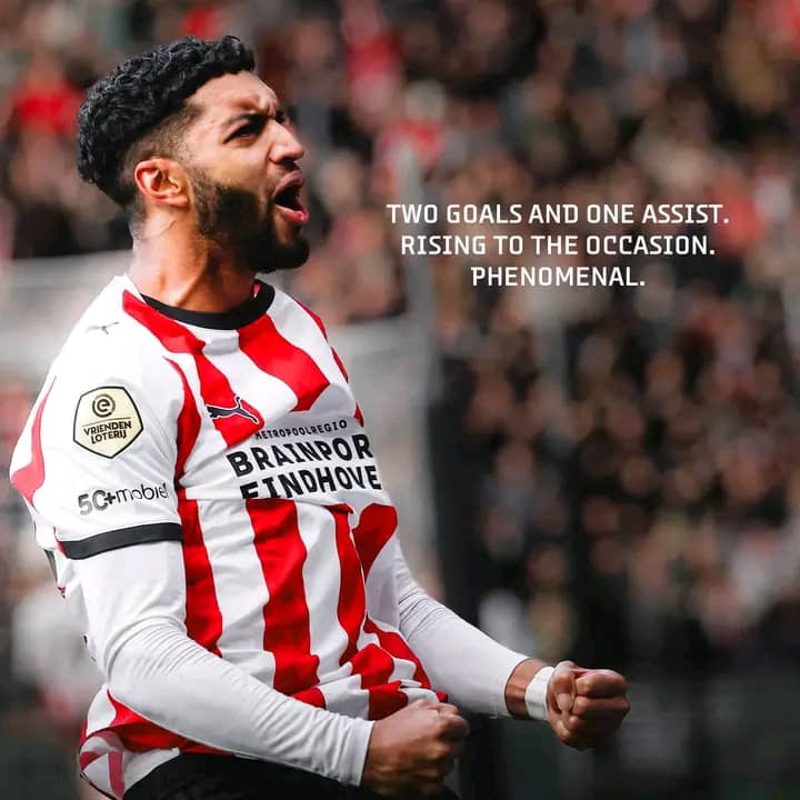 PSV-ster Ismael Saibari ontvangt luxe Mercedes-Maybach van fan na wedstrijd