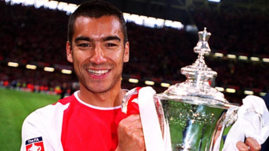gun__1330004007_bronckhorst_facup