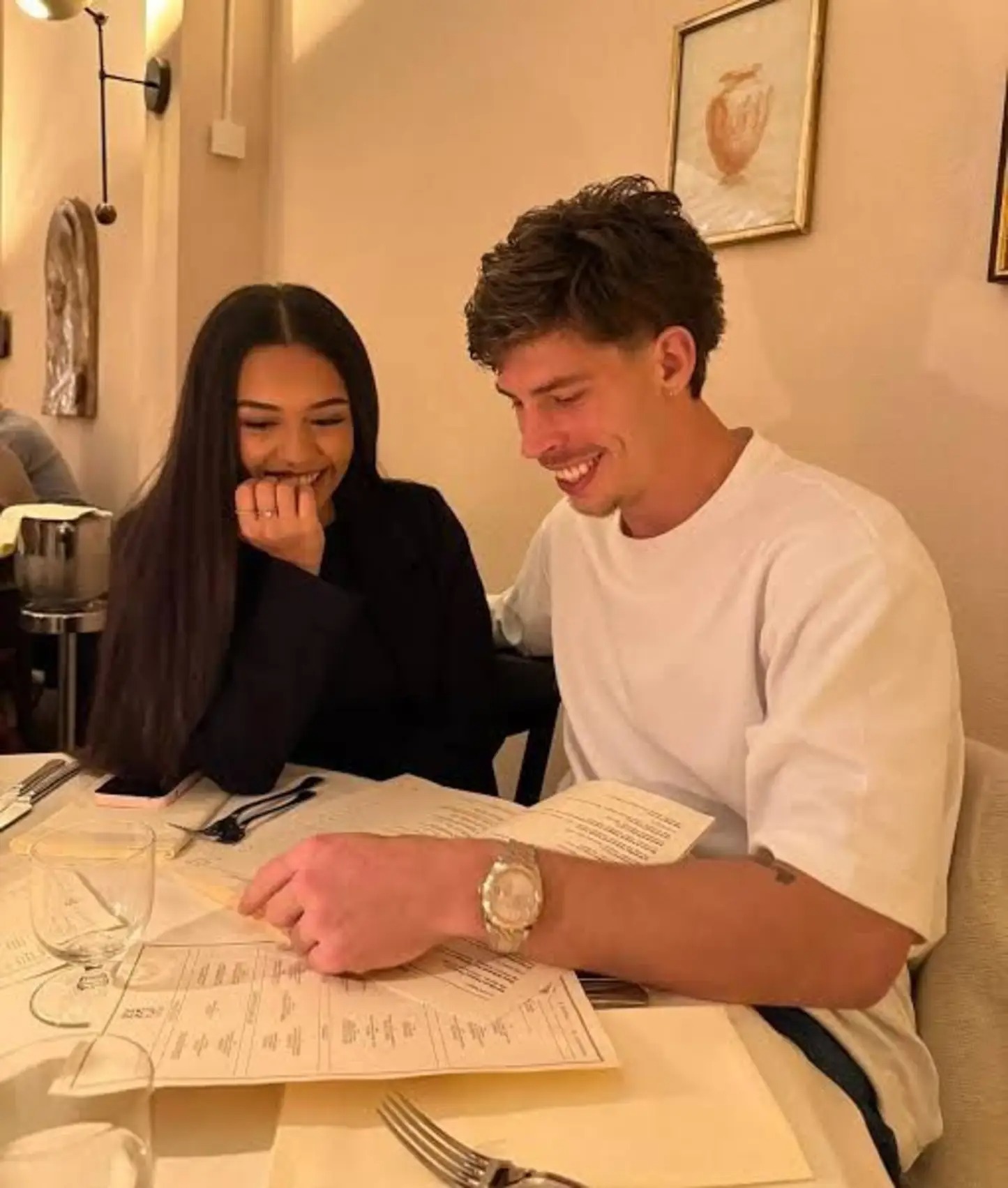 Breaking: Feyenoord-ster kondigt trouwdatum aan: Jordan Bos laat Rotterdam juichen — Fans vieren groot liefdesnieuws rondom De Kuip