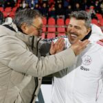 cambuur-trainer-henk-de-jong-wenst-oscar-garcia-succes