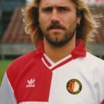 john-de-wolf-in-zijn-tijd-als-centrale-verdediger-bij-feyenoord-1989-1994