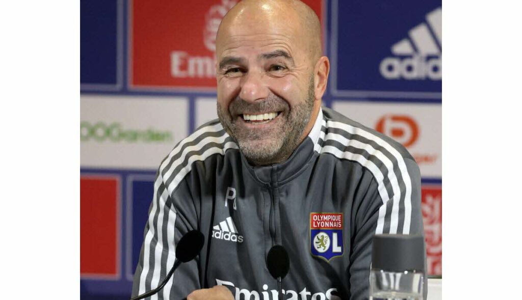 peter-bosz-bien-sur-que-l-ol-n-est-pas-a-sa-place-1640351954